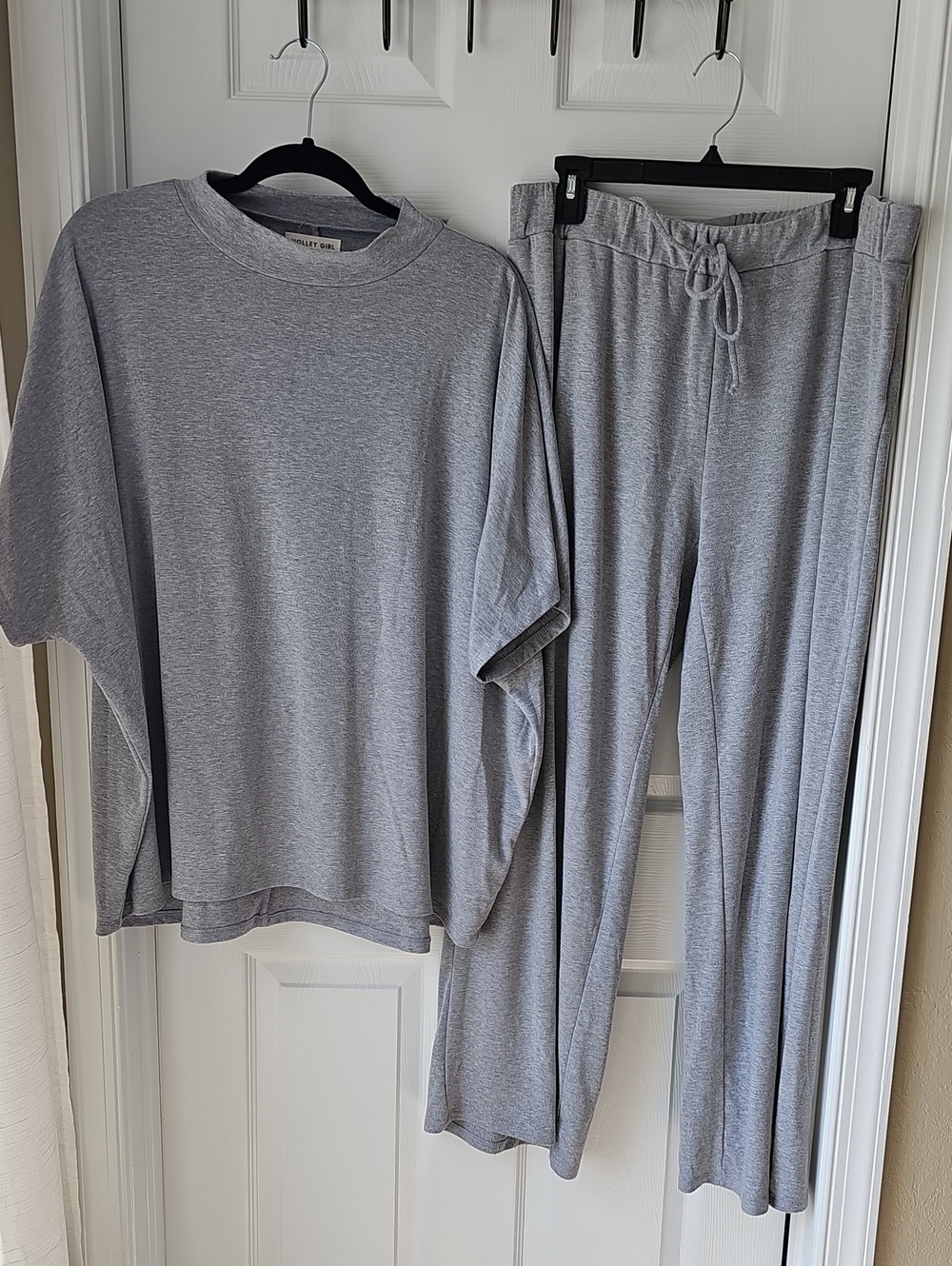 Relaxed Women's Loungewear Set - Heather Gray
